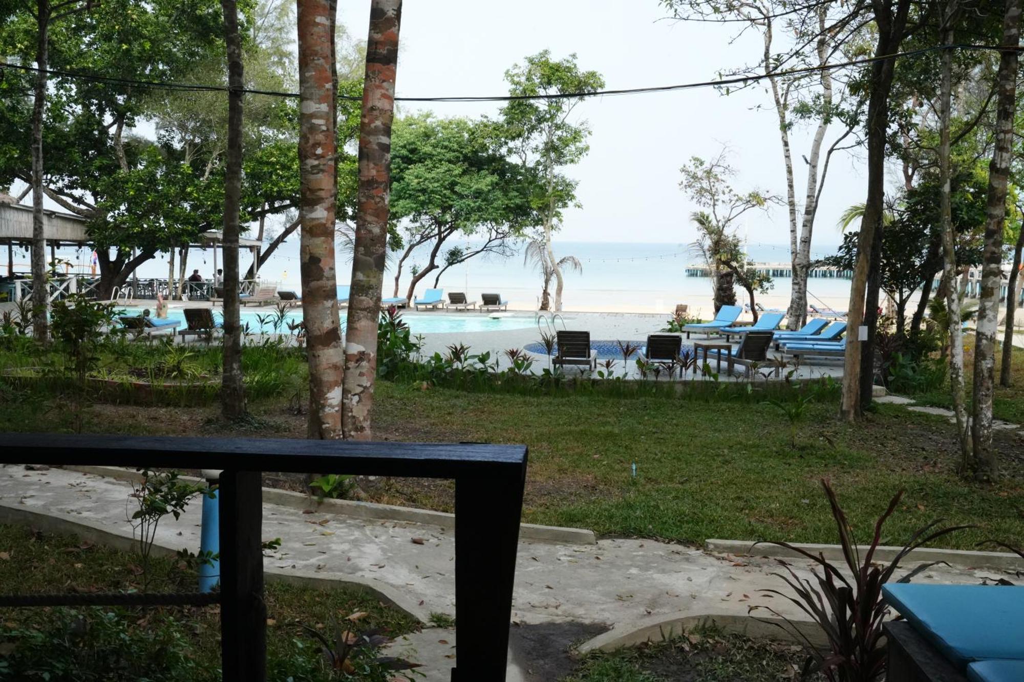 Tube Resort By Ehm Koh Rong Sanloem Exterior photo
