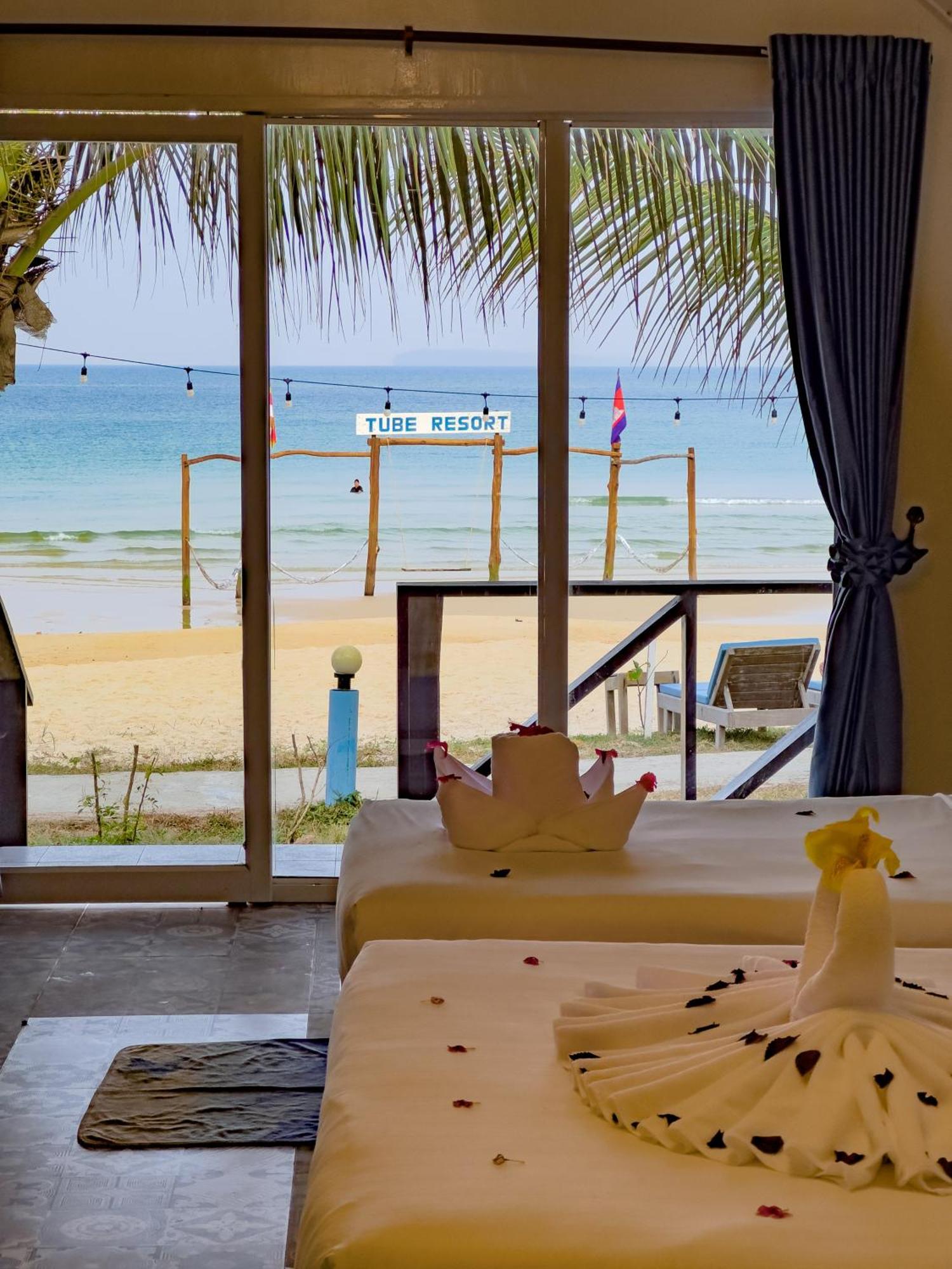 Tube Resort By Ehm Koh Rong Sanloem Exterior photo