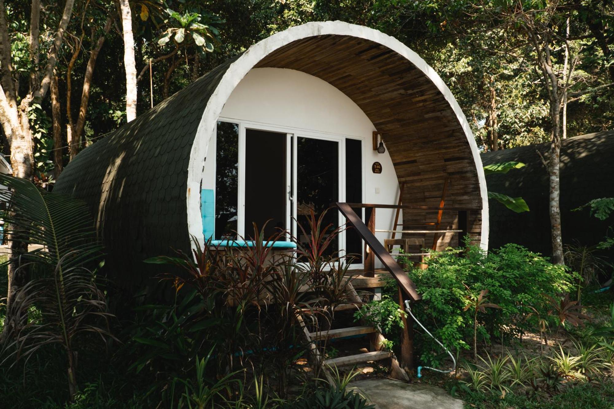 Tube Resort By Ehm Koh Rong Sanloem Exterior photo