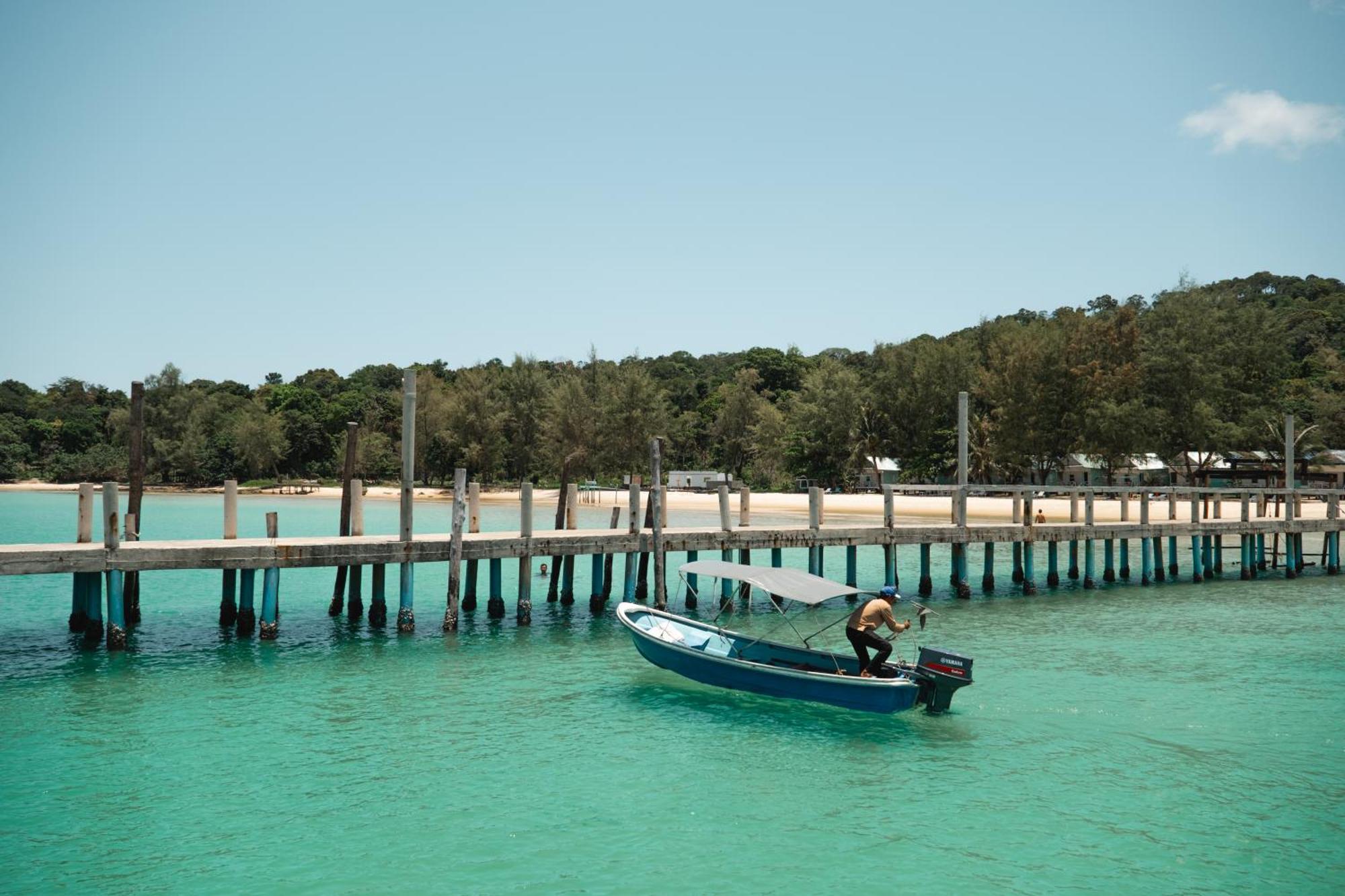Tube Resort By Ehm Koh Rong Sanloem Exterior photo